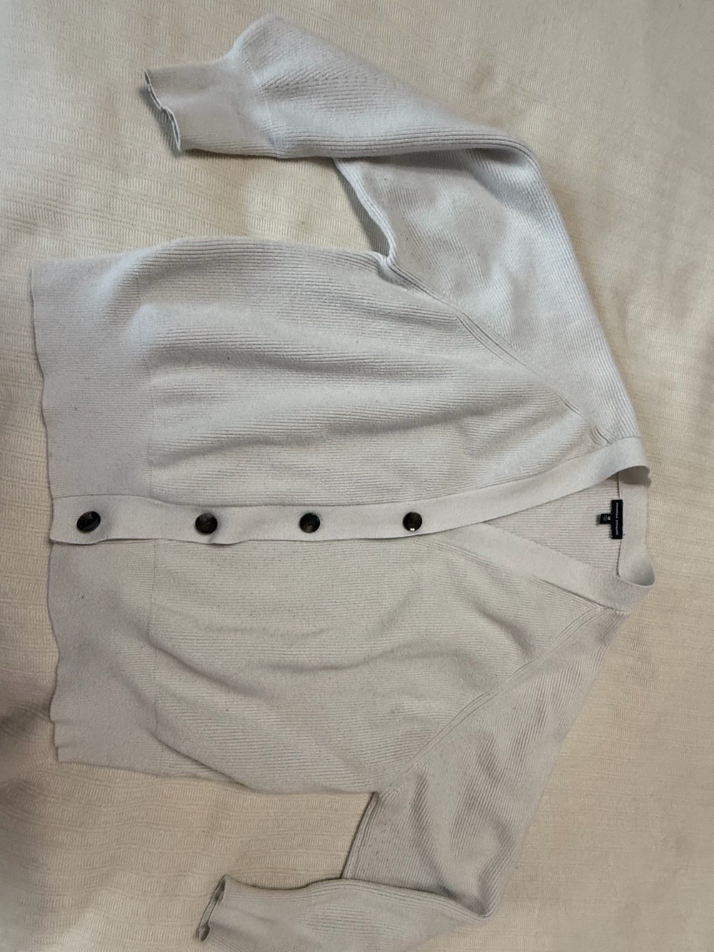 Universal Standard Light Cream Button-Front Cardigan M (18-20)